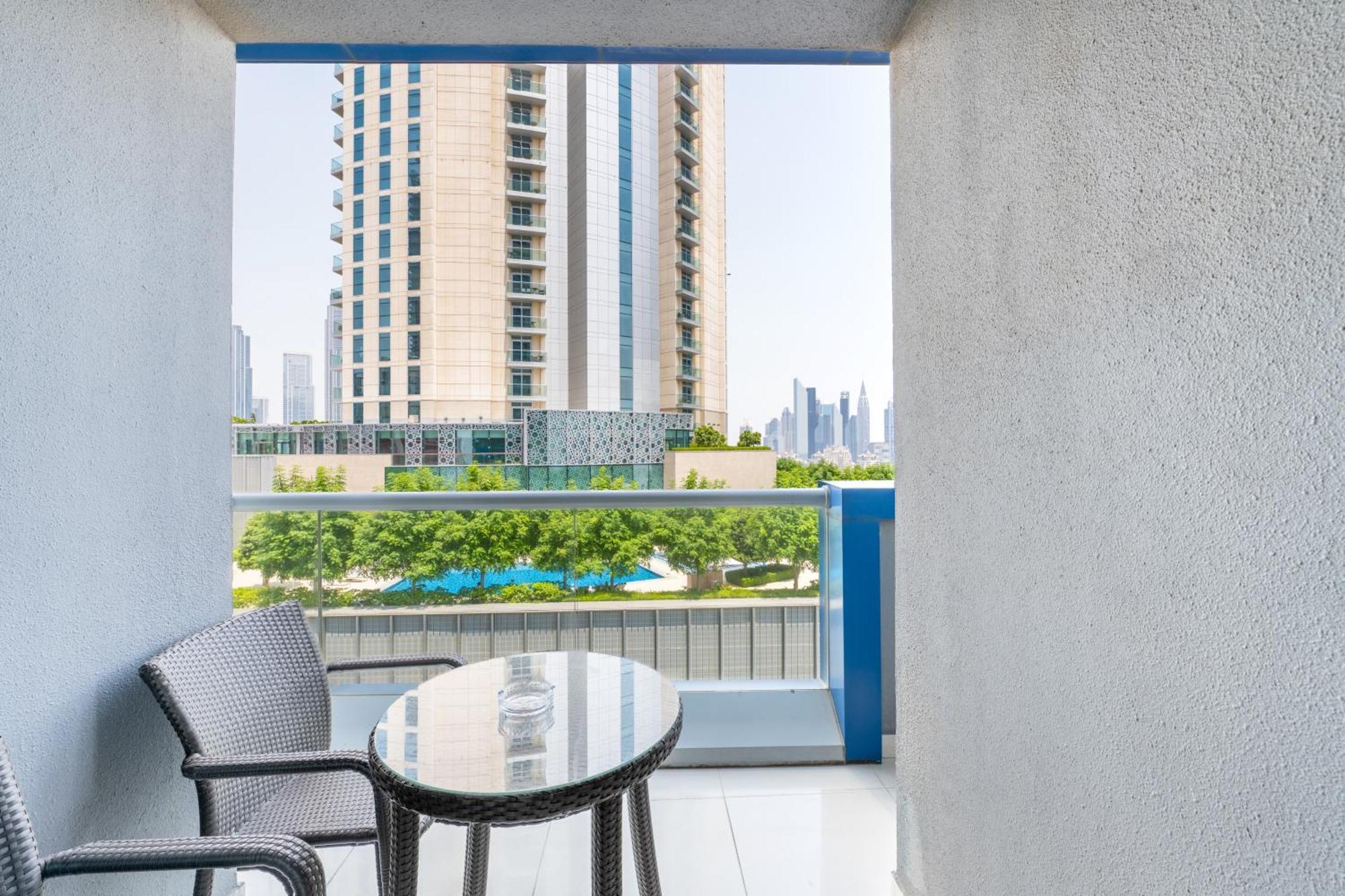 Damac Maison Mall Street Residences Dubái Exterior foto